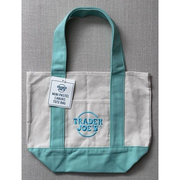 TRADER JOE’S MINI PASTEL GREEN CANVAS TOTE BAG - Picture 1 of 2